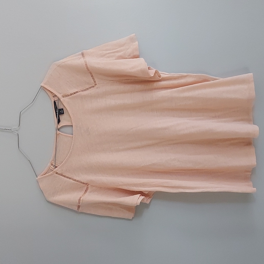 👚3/$20👚 Soft Peach Thin Tee M